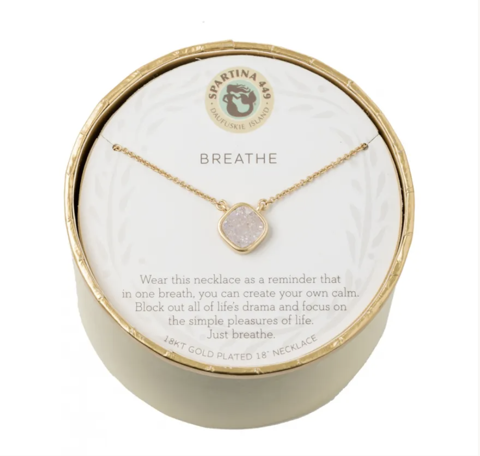 2368 Sea La Vie Breathe GLD Necklace