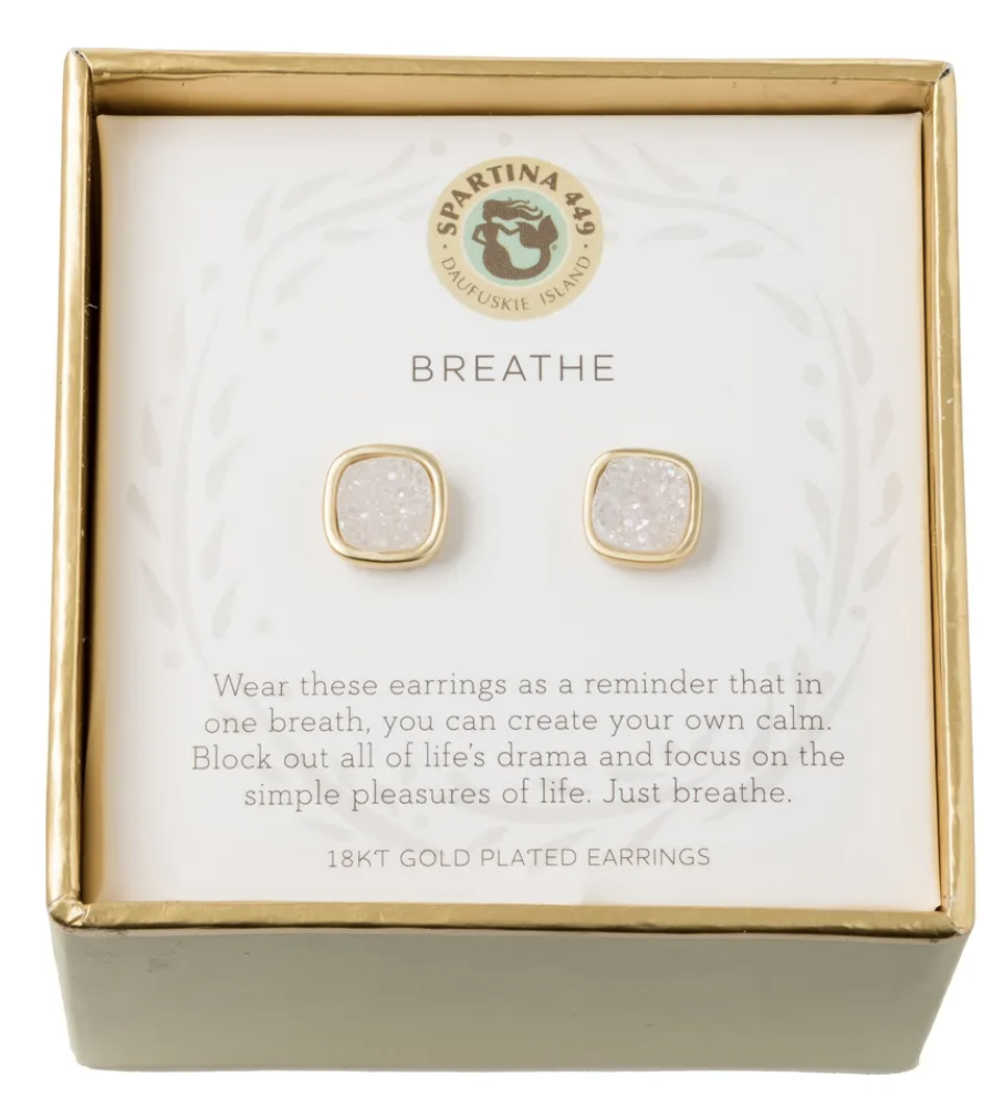 5894 Sea La Vie Breathe Cream Earrings